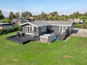 Holiday Home Orsa - 80m from the sea by Interhome, Juelsminde